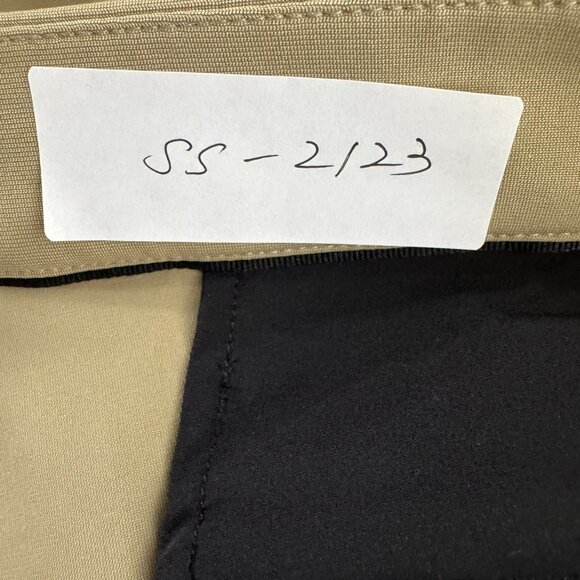 Lululemon Commission Short Mens Size 38 Slim Warpstreme 9" Tan Khaki SS-2123 - Picture 2 of 10